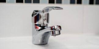 Hurtownia hydrauliczna Warszawa – co warto wiedzieć o instalacjach?